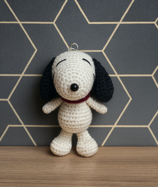 Handmade Crochet Dog Keychain, Cute White & Black Puppy Toy, Soft Yarn Bag Charm Gift for Kids & Adults, 10cm