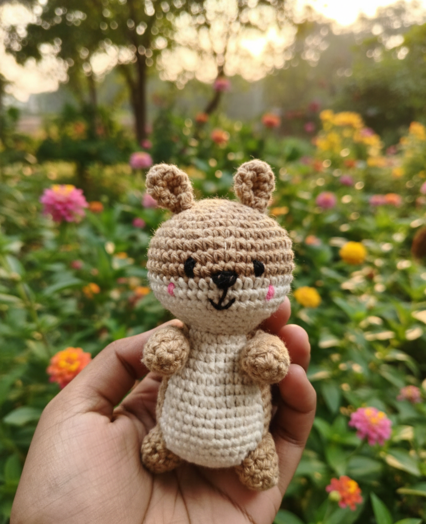 Handmade Crochet Squirrel Plush Toy - 10 cm (Warm Cream & Beige)