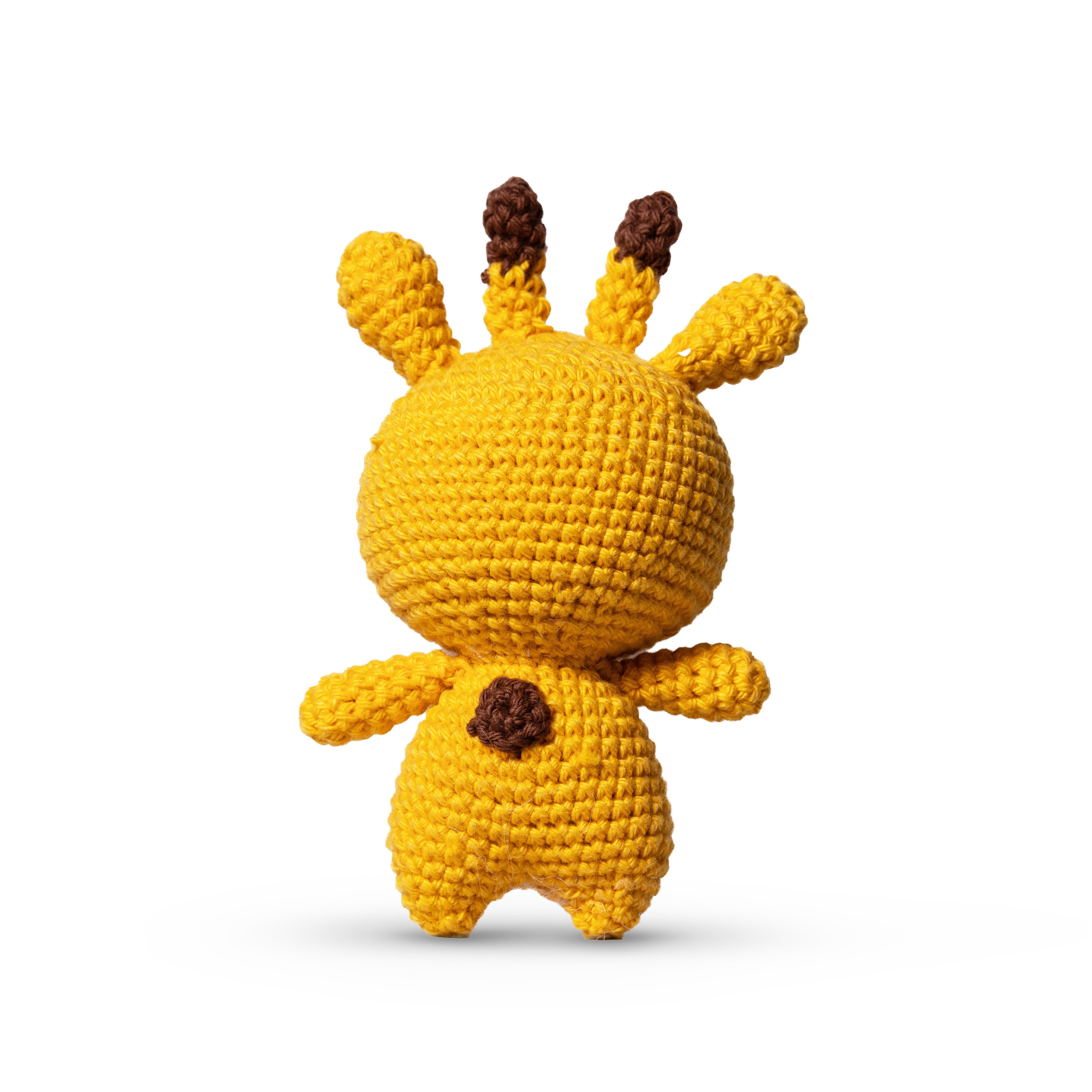 Handmade Crochet Giraffe Animal Companion | Pocket-Sized Amigurumi Gift for Kids, Collectors & Loved Ones | Sustainable & Eco-Friendly | Pocket Pals – Tuki the Giraffe 12 cm