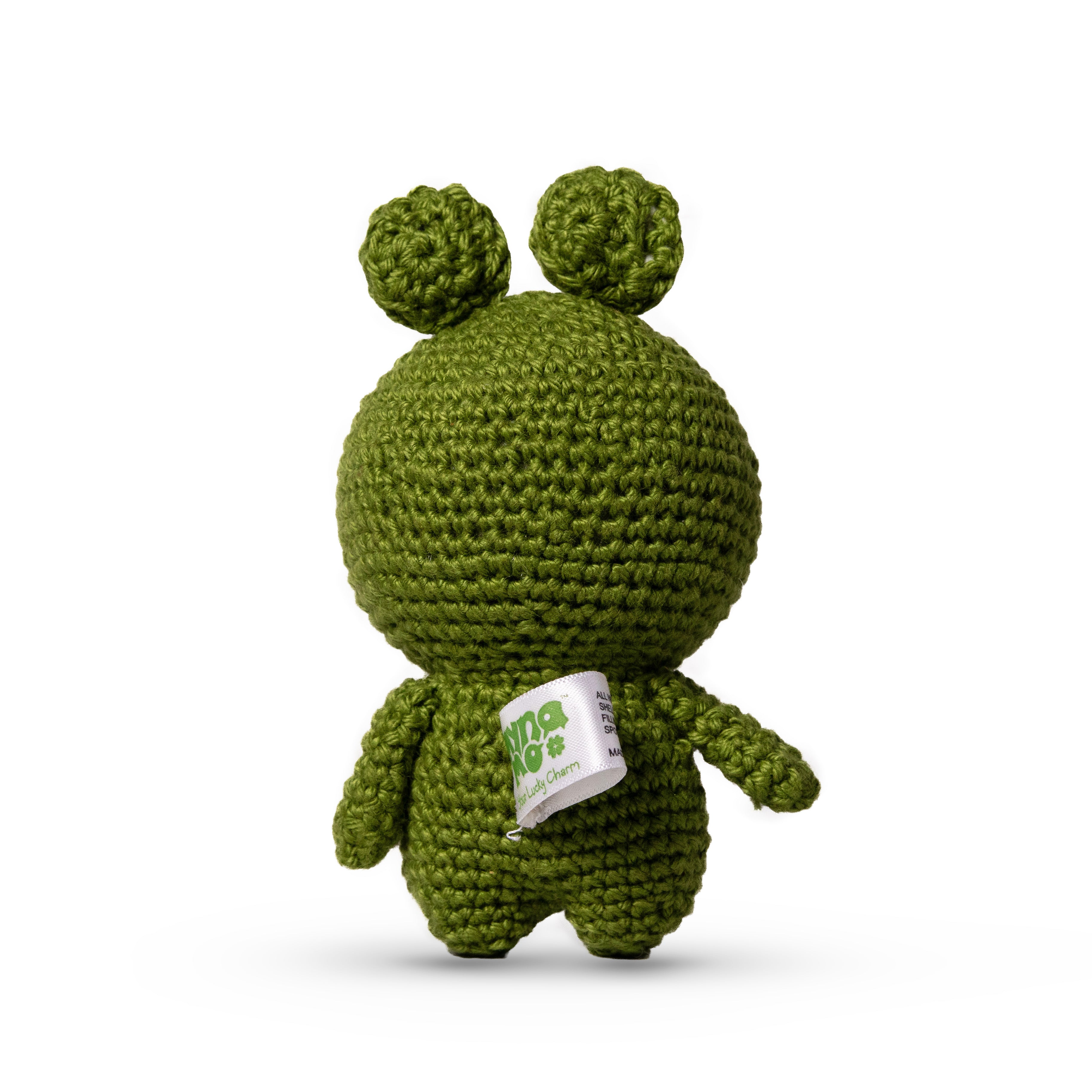 Handmade Crochet Frog Animal Companion | Pocket-Sized Amigurumi Gift for Kids, Collectors & Loved Ones | Sustainable & Eco-Friendly | Pocket Pals – Zuzu the Frog 12 cm