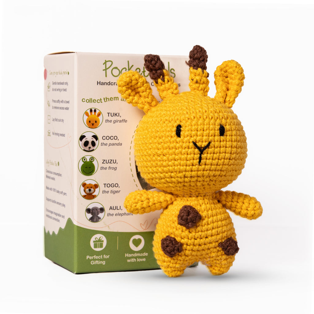 Handmade Crochet Giraffe Animal Companion | Pocket-Sized Amigurumi Gift for Kids, Collectors & Loved Ones | Sustainable & Eco-Friendly | Pocket Pals – Tuki the Giraffe 12 cm